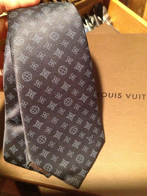 louis vuitton ties for men